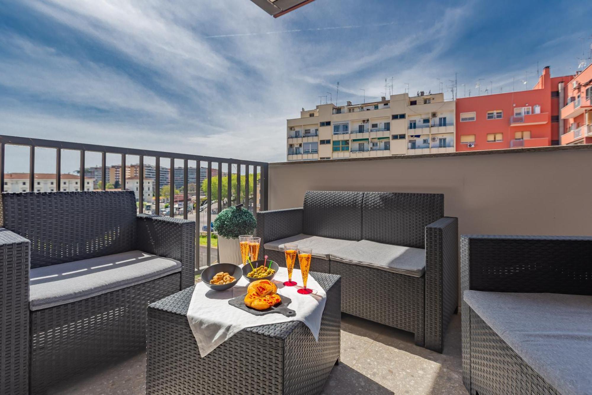 Aurealiving - Trastevere Suite With Rooftop & Gym, Your Place In Rom Eksteriør billede
